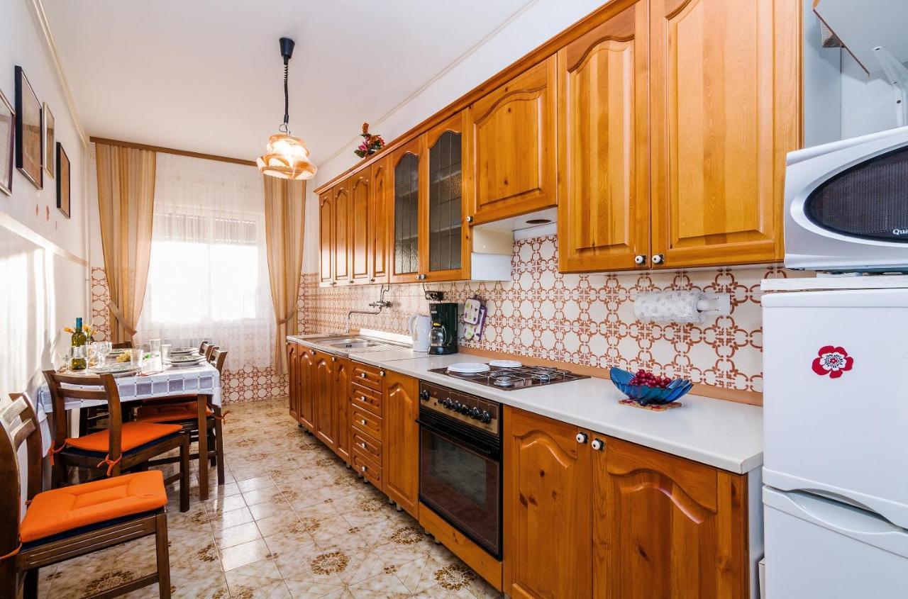 Apartments For Families With Children Privlaka, Zadar - 5747 Zewnętrze zdjęcie