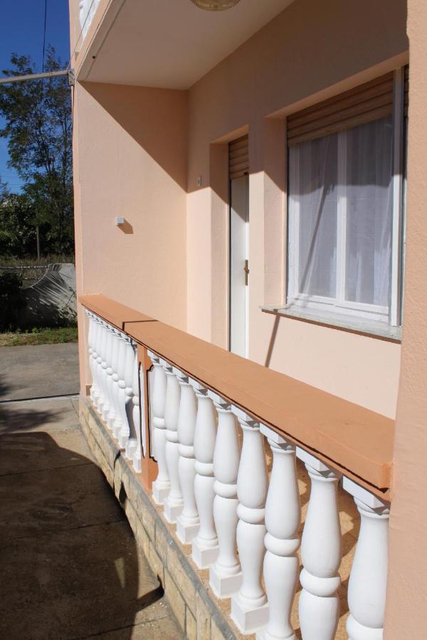 Apartments For Families With Children Privlaka, Zadar - 5747 Zewnętrze zdjęcie